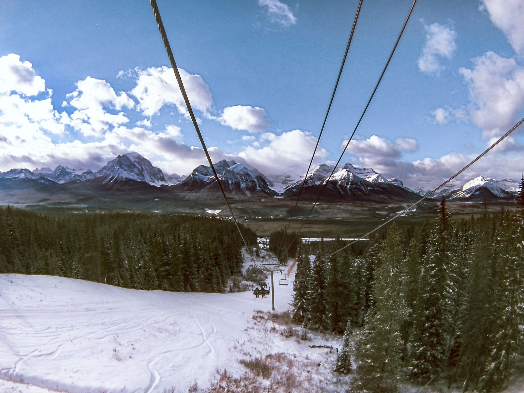 The Best Places To Ski And Snowboard In Canada: Lake Louise