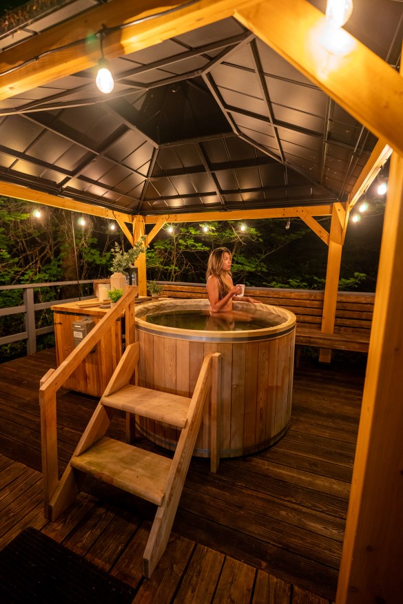 DSC06798 AirBnb’s/Real Estate