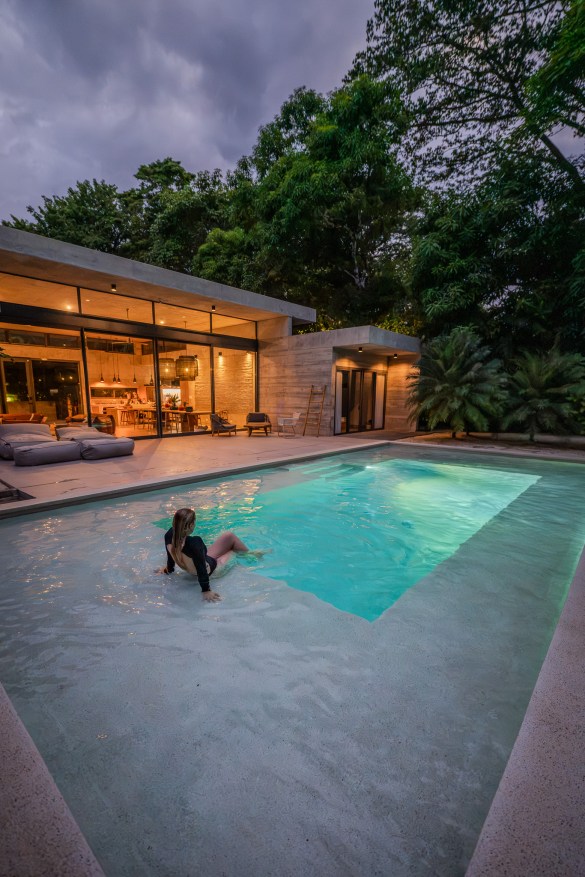 Sara Vozel, Property Travel and Lifestyle Photography, Every Day A Vacation,