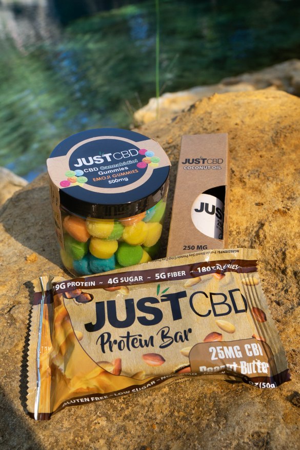JustCBD gummies-3 Sara Vozel product and brand photography