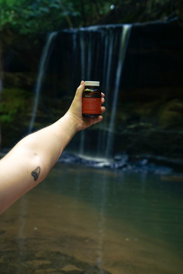 Nouri 4 Sara Vozel product and brand photography