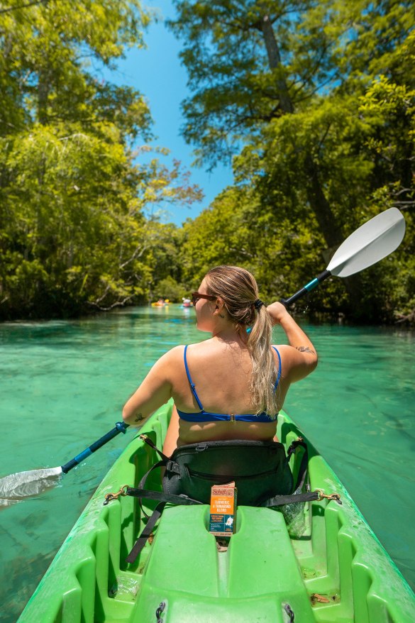 Schiff Vitamins-2 Sara Vozel product and brand photography